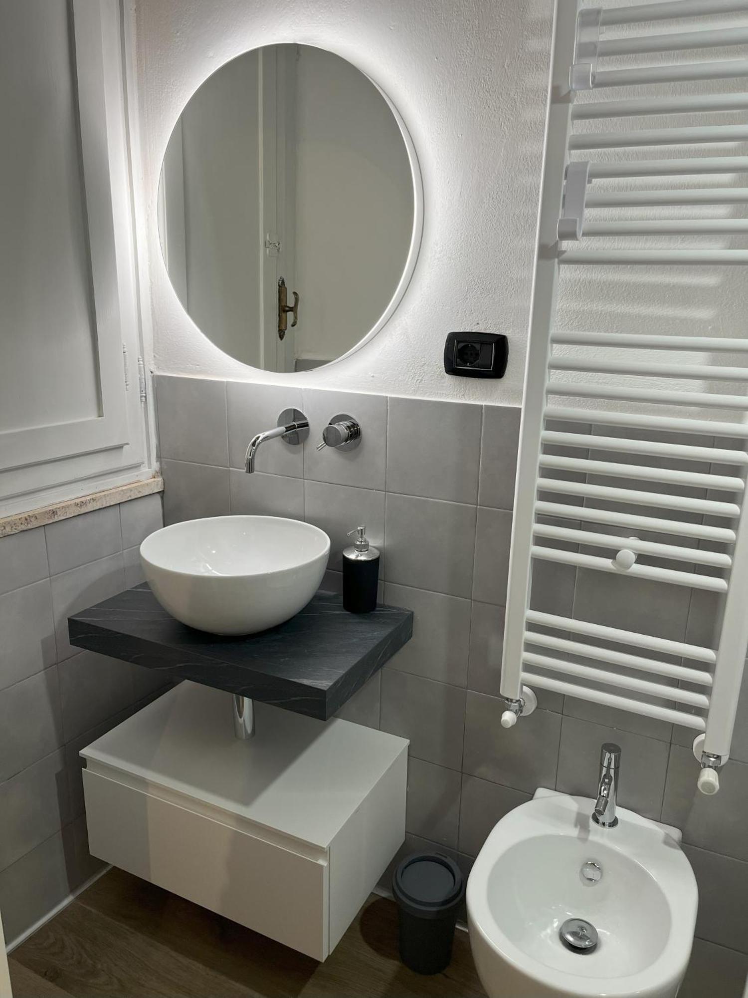 I Due Ciueli Apartment Pescia Bagian luar foto